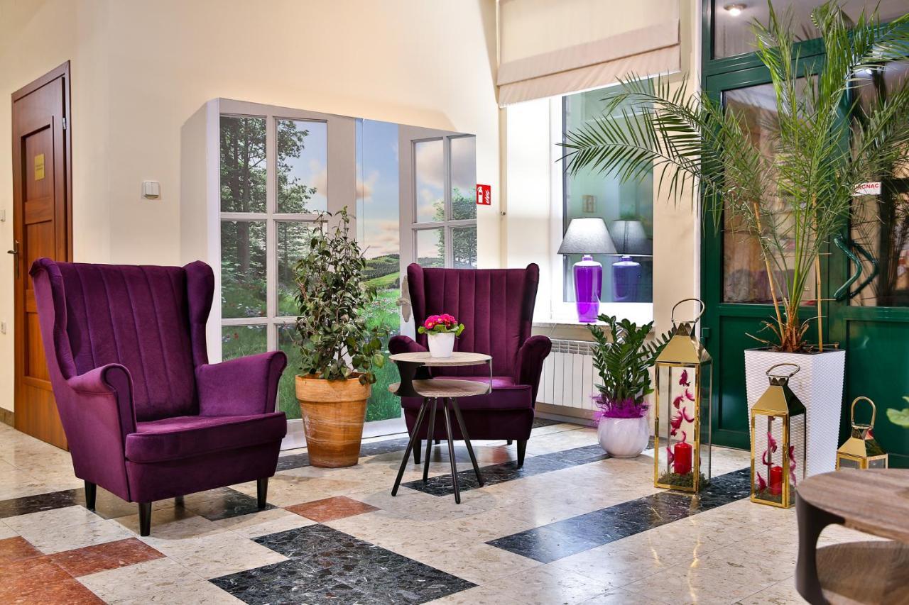Hotel Wiosna Rabka Exterior photo